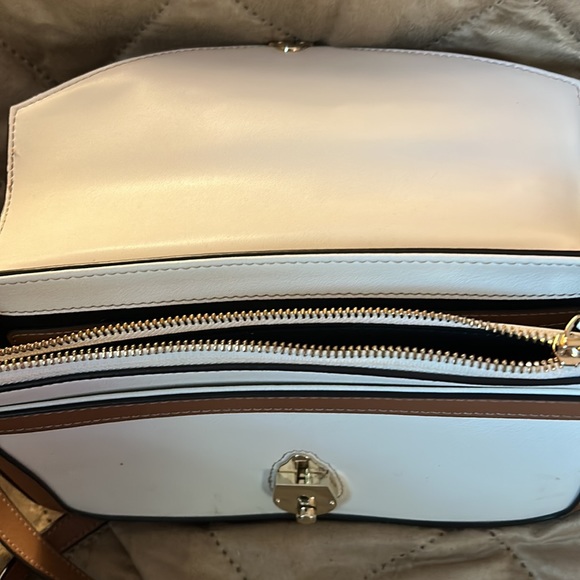 Calvin Klein smooth/slightly pebbled tan and White Crossbody Bag - Picture 4 of 7
